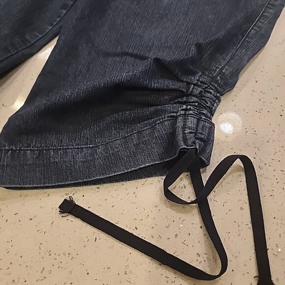 gloria vanderbilt Capri Cropped Jeans 10 Rhinestones - Picture 4 of 10